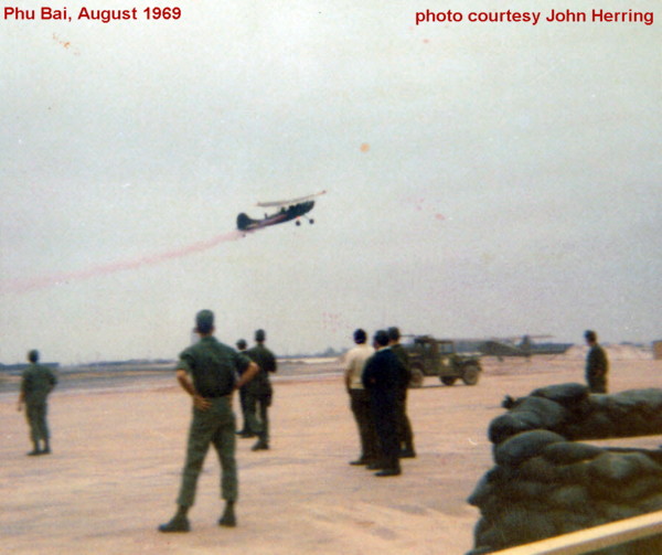 Phu Bai airport takeoff, August 1968