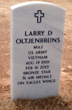 headstone for MAJ Larry D. Oltjenbruns, Retired