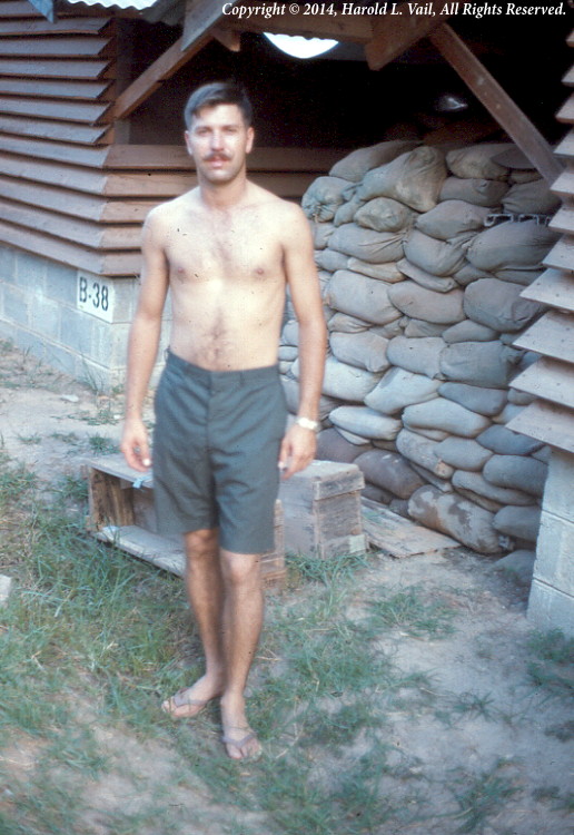 Harold L. Vail photo, Catkiller 27, Hue, 1968 Harold L. Vail photo, Catkiller 27, Hue, 1968