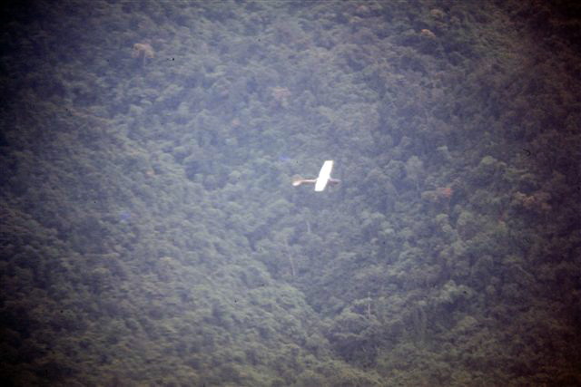 Ray Caryl photo: Low Ship south of Ashau Valley