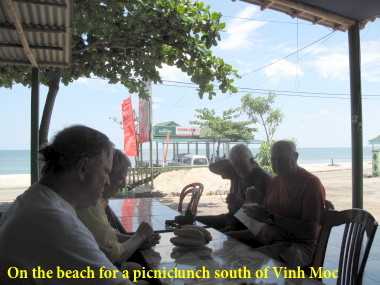 Vietnam Battlefield Tours, picnic on the beach