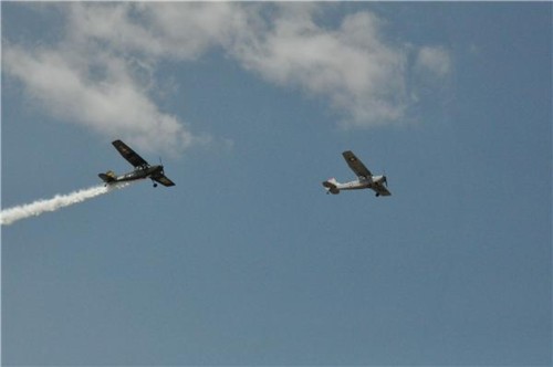 Fly-by, a bit high, Blackwell Field