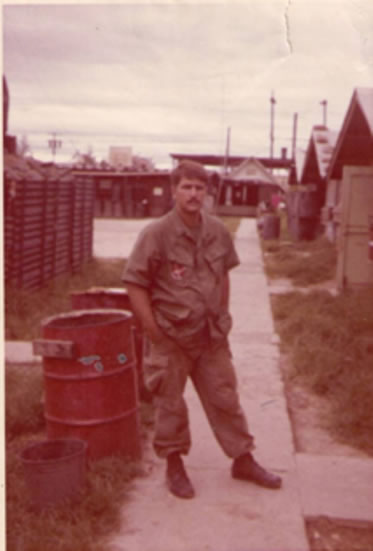 Angel G. De La Fuente, Aircraft Mechanic, 1971