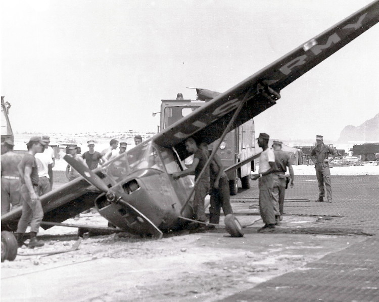 Catkiller aircraft crash, May 1966