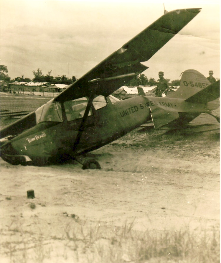 Catkiller Birddog 5-4652 flown by CPT Calvin Boyles, photo by Rob Whitlow